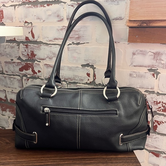 Tignanello Black Leather Shoulder Bag - Picture 10 of 12